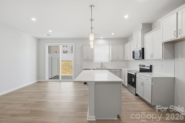 7013 Cerris Drive, Charlotte, NC 28269