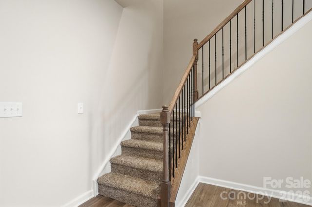 7013 Cerris Drive, Charlotte, NC 28269