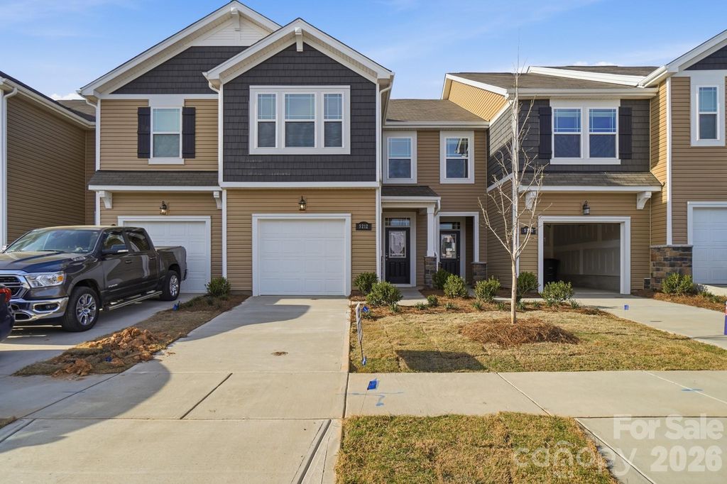 7013 Cerris Drive, Charlotte, NC 28269