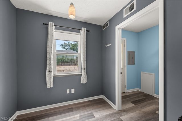 3883 Brookside Boulevard, Cleveland, OH 44111