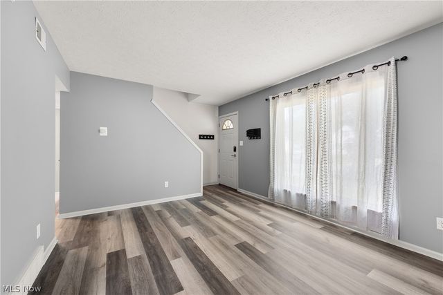 3883 Brookside Boulevard, Cleveland, OH 44111