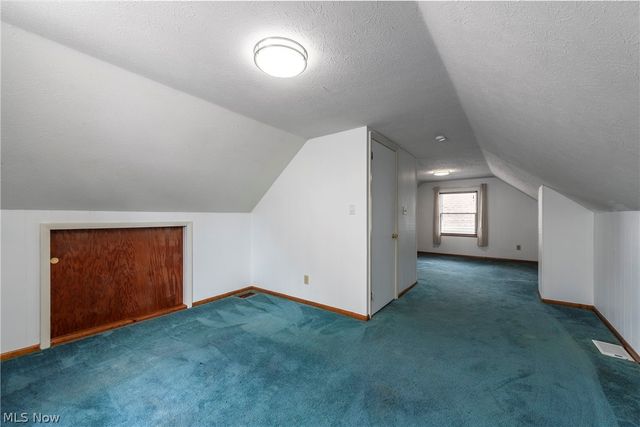 3883 Brookside Boulevard, Cleveland, OH 44111