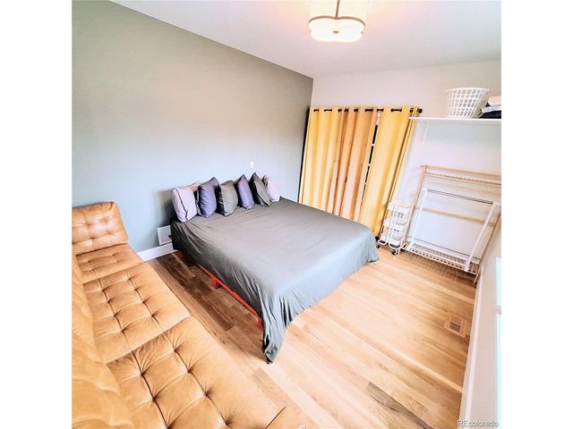 1009 Boulder St, Colorado Springs, CO 80903