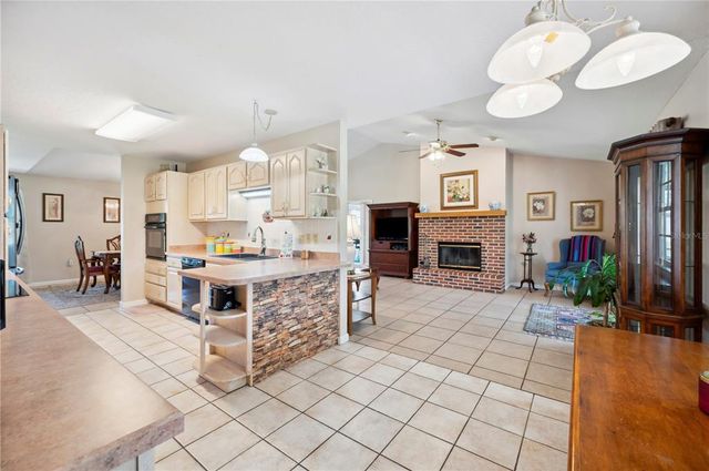 8337 FUSSELL ROAD, Polk City, FL 33868