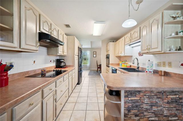 8337 FUSSELL ROAD, Polk City, FL 33868