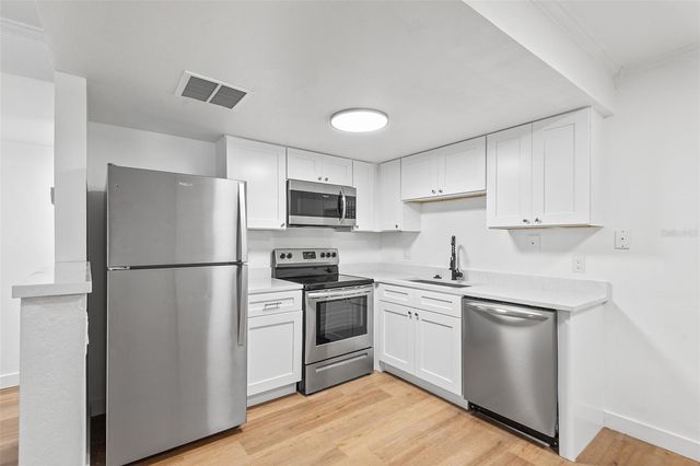 555 62ND STREET S 102, St Petersburg, FL 33707
