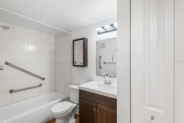 555 62ND STREET S 102, St Petersburg, FL 33707