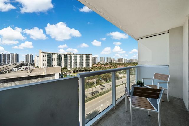 19201 Collins Avenue 736, Sunny Isles Beach, FL 33160