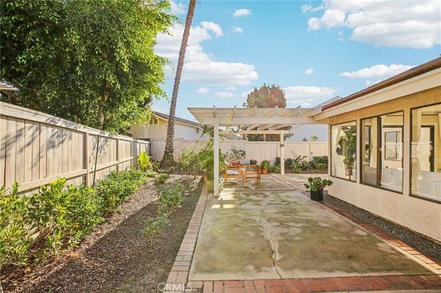 14 Whistling, Irvine, CA 92614