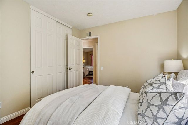 14 Whistling, Irvine, CA 92614