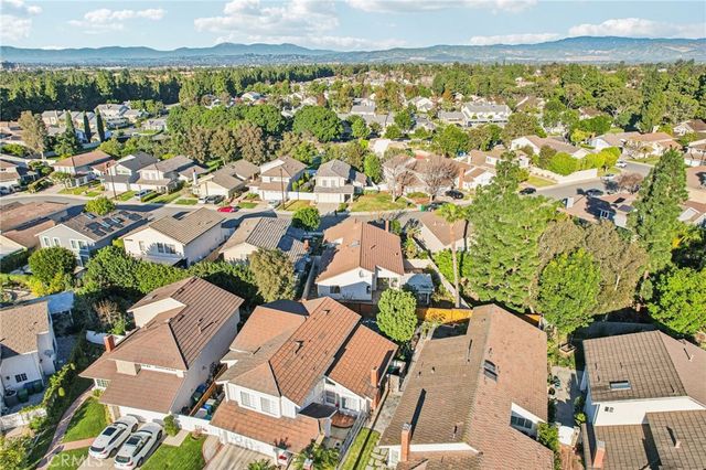 14 Whistling, Irvine, CA 92614