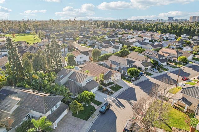 14 Whistling, Irvine, CA 92614