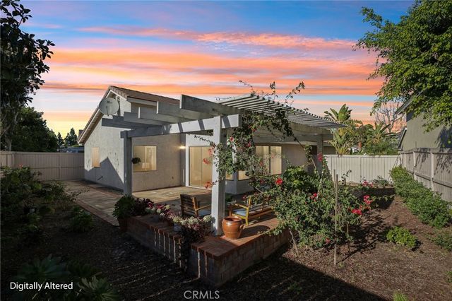 14 Whistling, Irvine, CA 92614