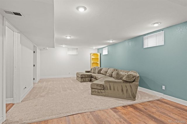 1321 S Dahlia Street, Denver, CO 80222