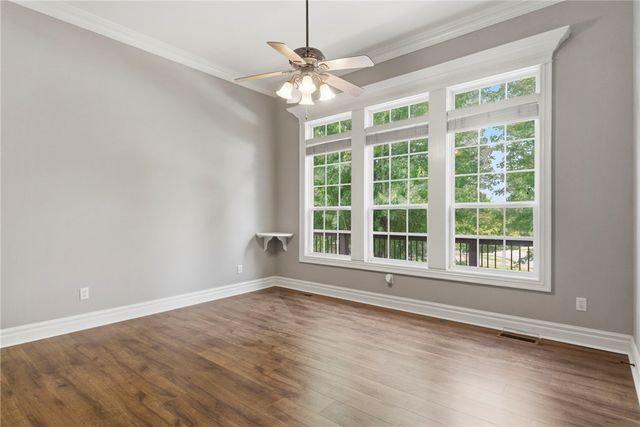 304 SW Duke Avenue, Bentonville, AR 72712
