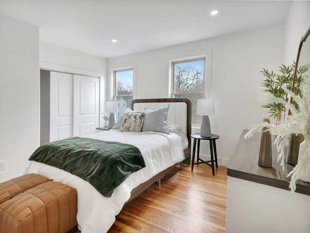 187 Colburn St 187, Dedham, MA 02026