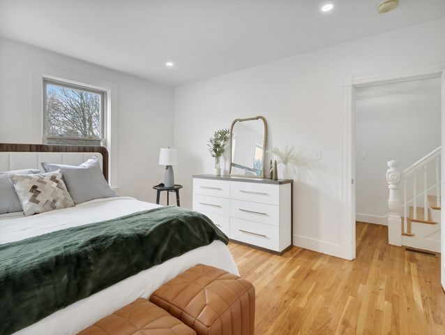 187 Colburn St 187, Dedham, MA 02026