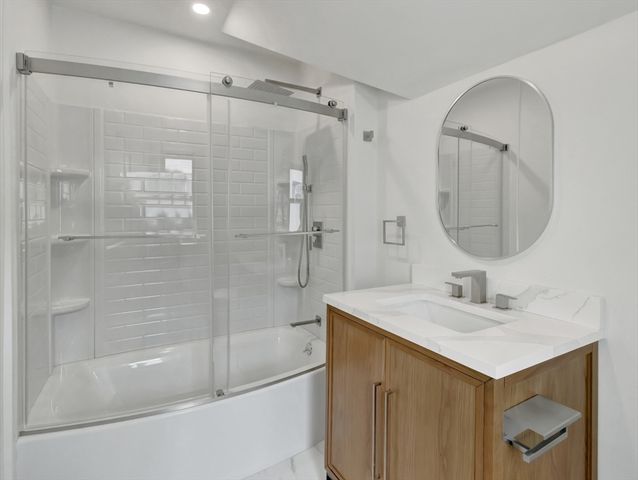 187 Colburn St 187, Dedham, MA 02026