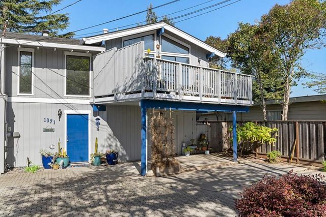 1069 7th Avenue, Santa Cruz, CA 95062