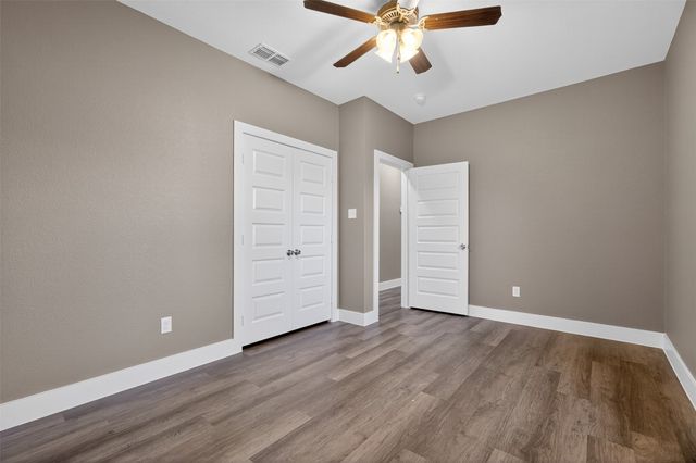 512 SW 15th Street, Mineral Wells, TX 76067