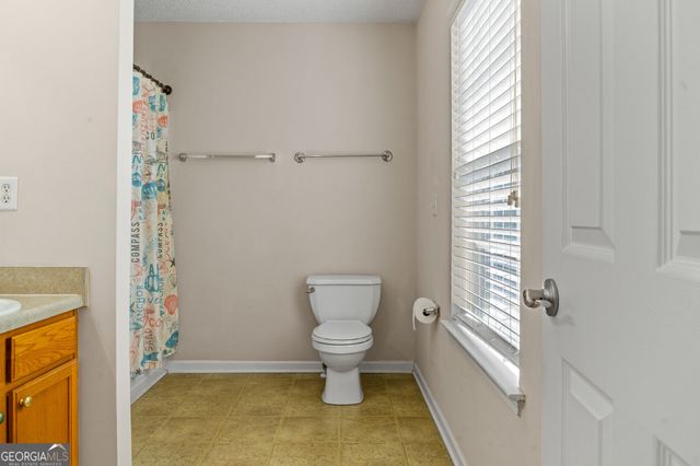 1952 Boatswain Drive, Hampton, GA 30228