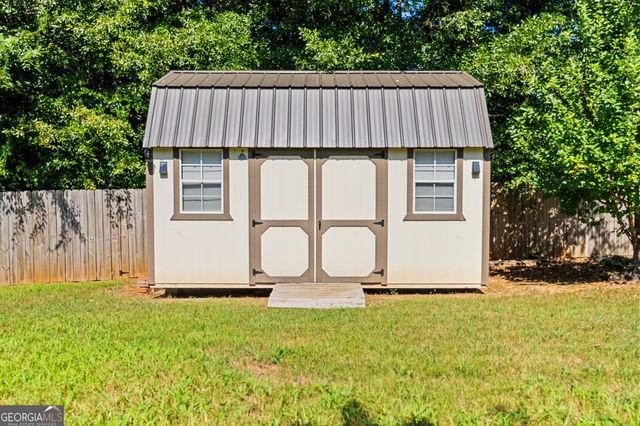1952 Boatswain Drive, Hampton, GA 30228