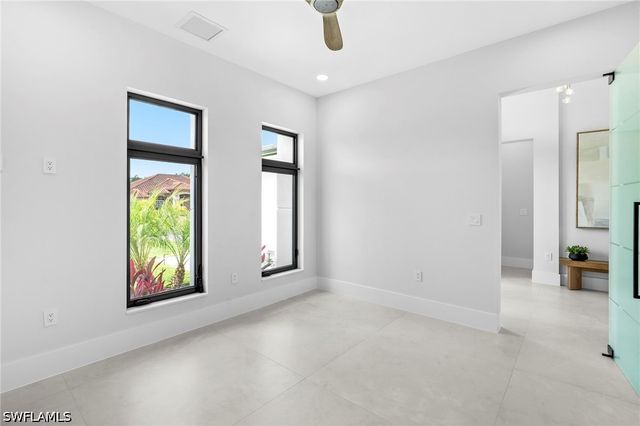 18432 Royal Hammock BLVD, Naples, FL 34114