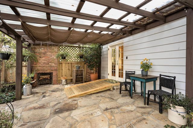 1020 N Taylor Street, Little Rock, AR 72205