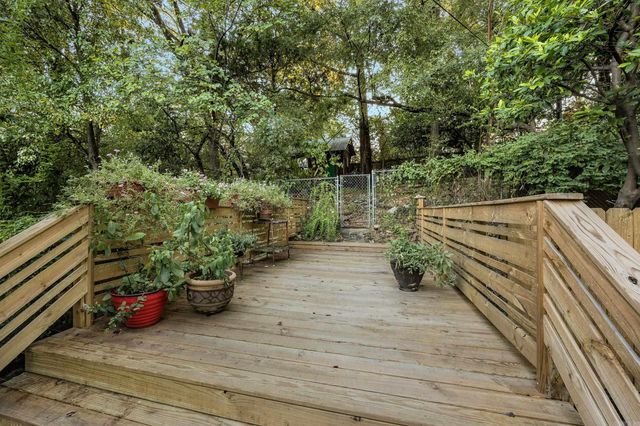 1020 N Taylor Street, Little Rock, AR 72205