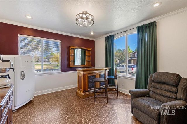 2291 W Windchime Dr, Meridian, ID 83646