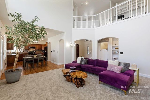 2291 W Windchime Dr, Meridian, ID 83646