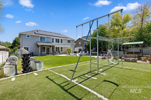 2291 W Windchime Dr, Meridian, ID 83646