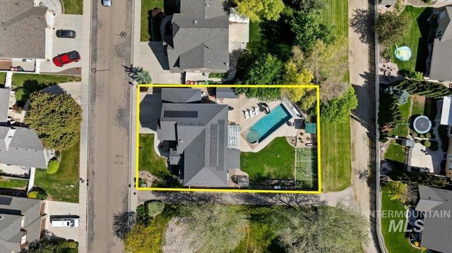 2291 W Windchime Dr, Meridian, ID 83646
