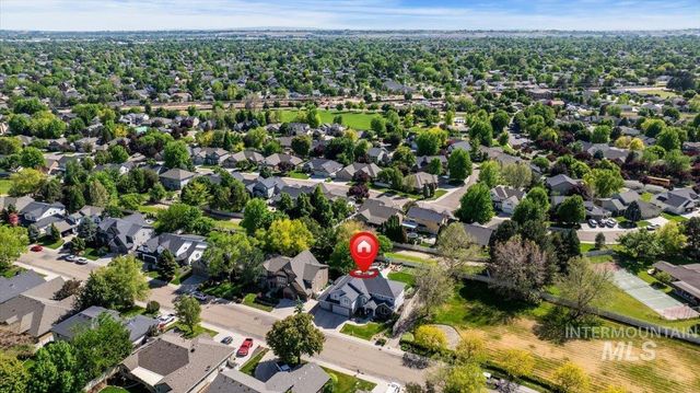 2291 W Windchime Dr, Meridian, ID 83646