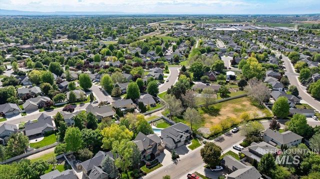 2291 W Windchime Dr, Meridian, ID 83646
