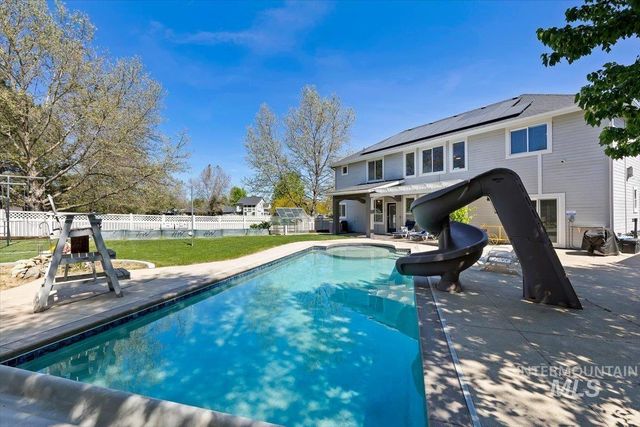 2291 W Windchime Dr, Meridian, ID 83646