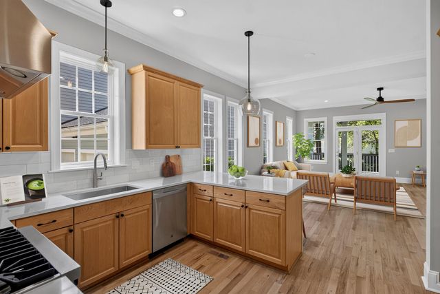 7060 Schooner Street, Charleston, SC 29492