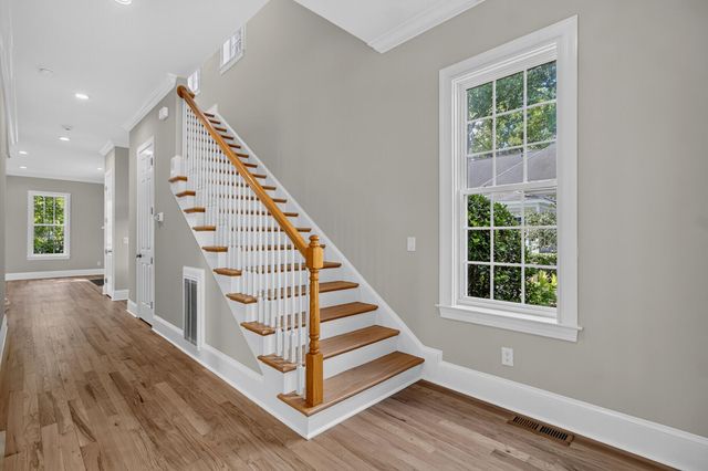 7060 Schooner Street, Charleston, SC 29492