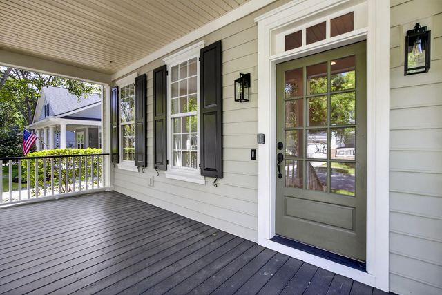 7060 Schooner Street, Charleston, SC 29492