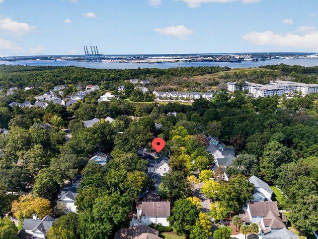 7060 Schooner Street, Charleston, SC 29492