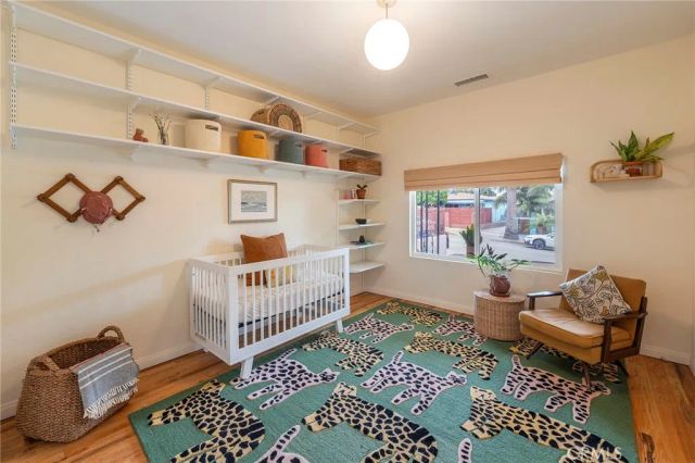 2833 Elm, Los Angeles, CA 90065