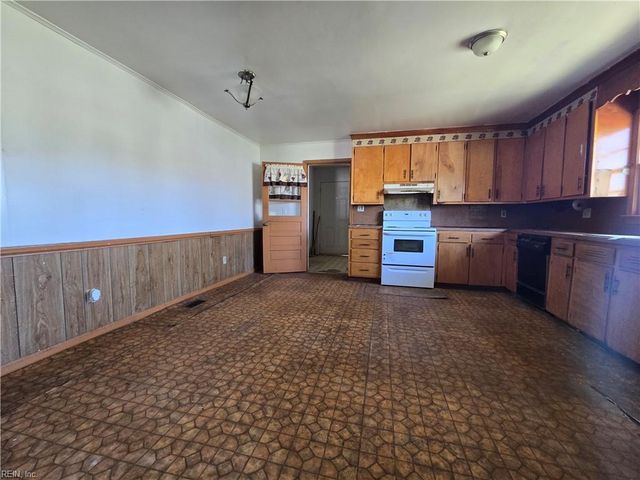 5333 Godwin BLVD, Suffolk, VA 23434