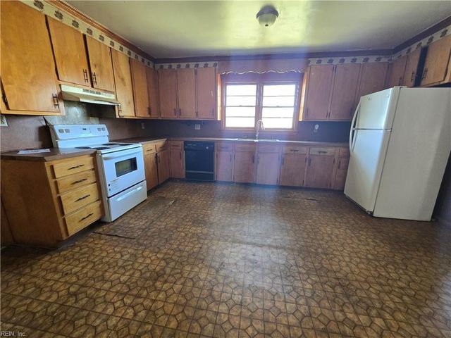 5333 Godwin BLVD, Suffolk, VA 23434