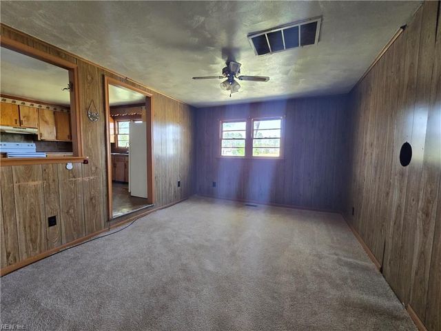 5333 Godwin BLVD, Suffolk, VA 23434