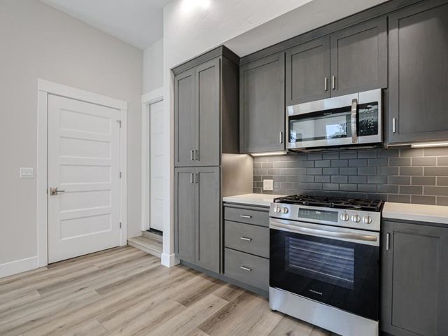 101 Aptos Village Way 1, Aptos, CA 95003