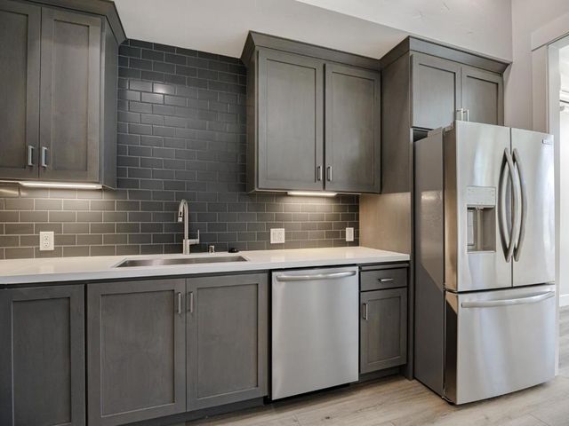 101 Aptos Village Way 1, Aptos, CA 95003