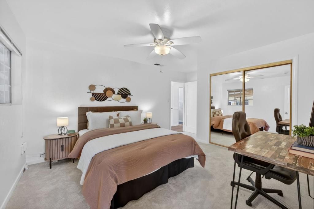 Image 16 of property listing at Address unavailable.