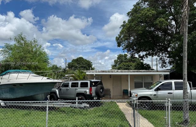 991 E 20th Street, Hialeah, FL 33013