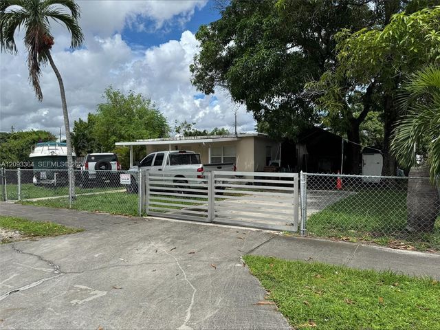 991 E 20th Street, Hialeah, FL 33013