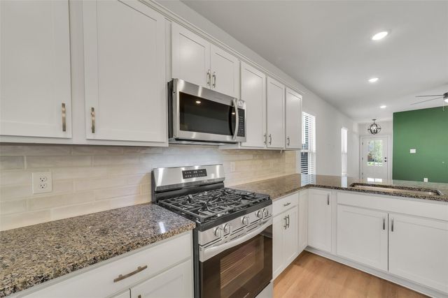 10902 Bonfire Trail, Beasley, TX 77417